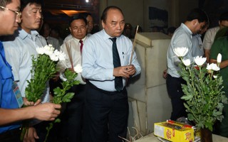 Thủ tướng tri ân các anh hùng liệt sĩ Ngã ba Đồng Lộc