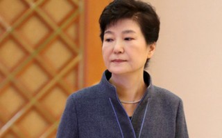 Phản ứng trái chiều về việc không gia hạn điều tra bà Park Geun-hye