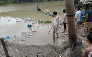 Lũ quét ập đến bất ngờ cô lập 2 thôn ở Bắc Mê, Hà Giang