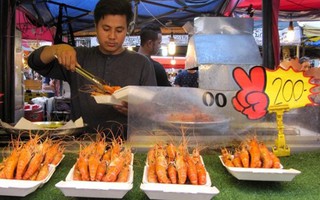 Thưởng ngoạn thiên đường ẩm thực ở chợ đêm Ratchada, Bangkok