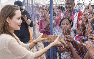 Nữ minh tinh Angelina Jolie kêu gọi hỗ trợ trẻ em Venezuela chạy nạn