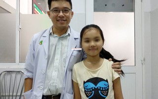 Bé gái 10 tuổi được cứu khỏi nguy cơ đột tử vì khối u nặng 1,5kg