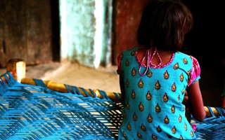 Hà Tĩnh: Bé gái khuyết tật bẩm sinh nghi bị nam thanh niên hiếp dâm