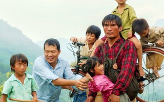 'Cha cõng con' giành giải Phim châu Á xuất sắc nhất tại Liên hoan phim Quốc tế Iran