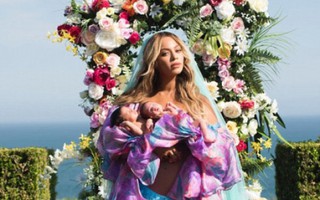 Beyonce khoe cặp song sinh tròn 1 tháng tuổi