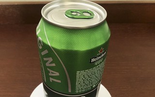 Khách hàng 'tố' Heineken giải thích chưa thỏa đáng việc sản phẩm bị lỗi