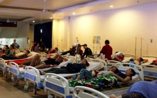 TPHCM: 92 công nhân nhập viện nghi ngộ độc thực phẩm