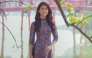 Top 10 Hoa hậu biển Mỹ Duyên khoe dáng trong áo dài gấm