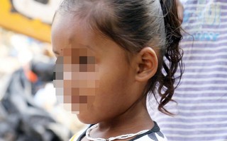 Ấn Độ: Bé gái lớp 1 bị 2 thiếu niên hãm hiếp, siết cổ đến chết