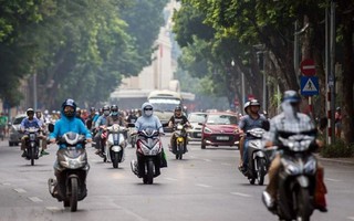 Chỉ số ô nhiễm không khí giảm thế nào sau ‘cơn mưa vàng’ ở Hà Nội?