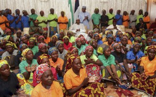110 nữ sinh Nigeria bị mất tích vẫn biệt vô âm tín