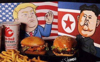 Muôn kiểu khuyến mại ăn theo tên gọi của 2 ông Trump – Kim 