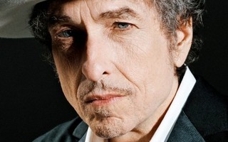 Nhạc sĩ Bob Dylan bất ngờ đoạt Nobel văn chương 2016