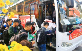 3.000 vé xe miễn phí cho sinh viên Sài Gòn về quê đón Tết
