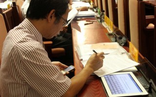 Hà Nội trang bị máy tính bảng, smartphone cho lãnh đạo 