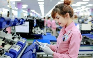 Lao động nữ làm nhiều việc dễ bị máy móc, robot thay thế