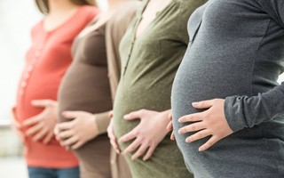 5 cách 'stop' căng thẳng lúc mang thai