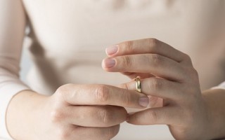 10 điều phụ nữ không nên làm hậu ly hôn