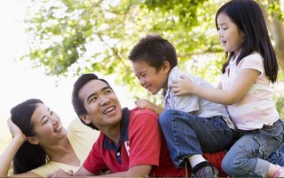 7 cách để cha mẹ 'làm bạn' cùng con