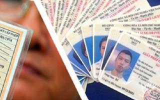Bộ Tư pháp “tuýt còi” quy định đổi giấy phép lái xe