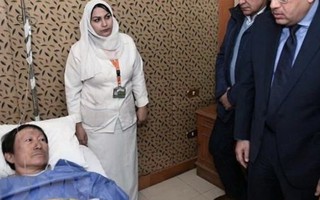 Thủ tướng Ai Cập thăm hỏi người Việt bị thương trong vụ đánh bom
