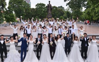 29 cặp đôi cùng chụp album ảnh cưới tại Hà Nội