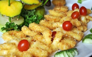 Trổ tài với mực chiên xù giòn tan
