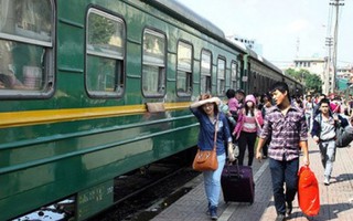 Hàng nghìn vé giá 10.000đ đi tàu tuyến Hà Nội-Vinh