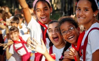 Cuba: Điểm sáng về y tế, giáo dục và bình đẳng giới