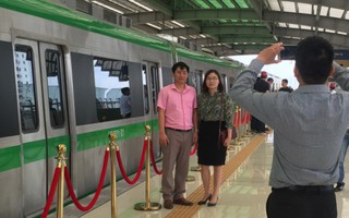Trải nghiệm thăm quan nhà ga đường sắt trên cao Cát Linh - Hà Đông