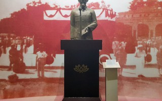 Kỷ niệm 73 năm Quốc khánh 2/9: Vận dụng phong cách Hồ Chí Minh trong xây dựng phong cách của cán bộ, đảng viên
