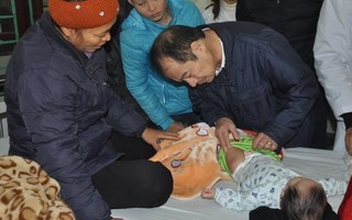 4,2% trường hợp trẻ tại Ứng Hòa, Hà Nội phản ứng sau tiêm chủng