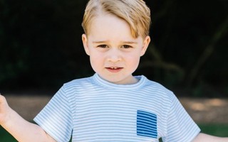 Hoàng tử bé nước Anh mừng sinh nhật 3 tuổi
