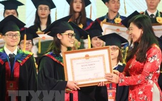 Hà Nội tuyên dương 86 thủ khoa xuất sắc Thủ đô năm 2019