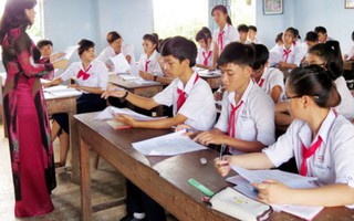 Hà Nội: Tiểu học dồn lớp, chia ca vì quá tải