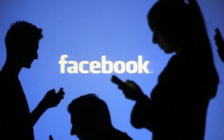 Bị phạt 10 triệu đồng vì tung tin thất thiệt trên facebook
