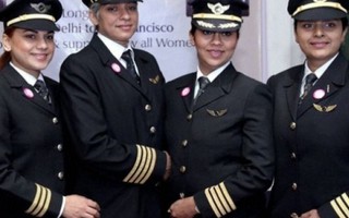 Chuyến bay lập kỷ lục thế giới của phụ nữ
