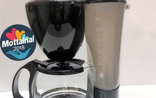Máy pha cà phê tiện dụng, giá 'mềm' bất ngờ 
