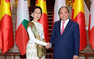 Thủ tướng đón, hội đàm với Cố vấn Nhà nước Myanmar