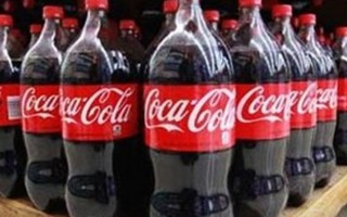 Điểm mặt hàng loạt sai phạm của Coca-Cola Việt Nam
