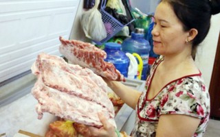 Thịt nhập khẩu 'siêu rẻ' có thể là hàng tồn kho