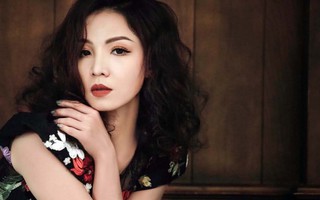Tòa yêu cầu ca sĩ Khánh Loan bổ sung hồ sơ khởi kiện The V Show của danh hài Vân Sơn