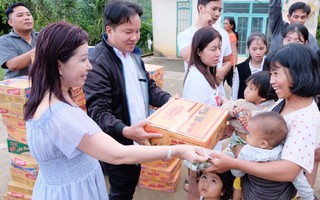 Trao hơn 200 phần quà cho bà con nghèo ở Lâm Đồng
