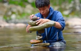 Chàng trai Nhật xếp đá điêu luyện