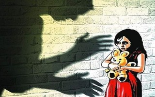 Tội phạm xâm hại tình dục trẻ em dưới vỏ bọc 'gây thiện cảm'
