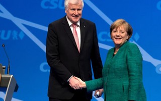 Thủ tướng Đức Angela Merkel khó thành lập chính phủ do nhiều bất đồng