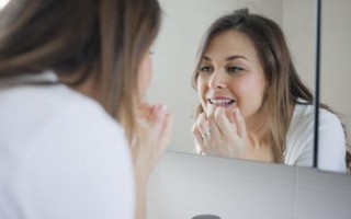 4 cách làm sạch mảng bám răng dễ dàng và nhanh chóng tại nhà