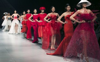 Vietnam International Fashion Week lần đầu tiên ra mắt khán giả Thủ đô