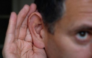Điếc vĩnh viễn nếu không điều trị sớm suy giảm thính lực