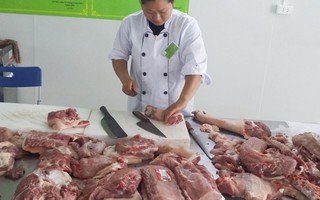 Người nội trợ tìm mua thịt sạch thịt sạch ở đâu giữa 'bão' dịch tả lợn châu Phi?